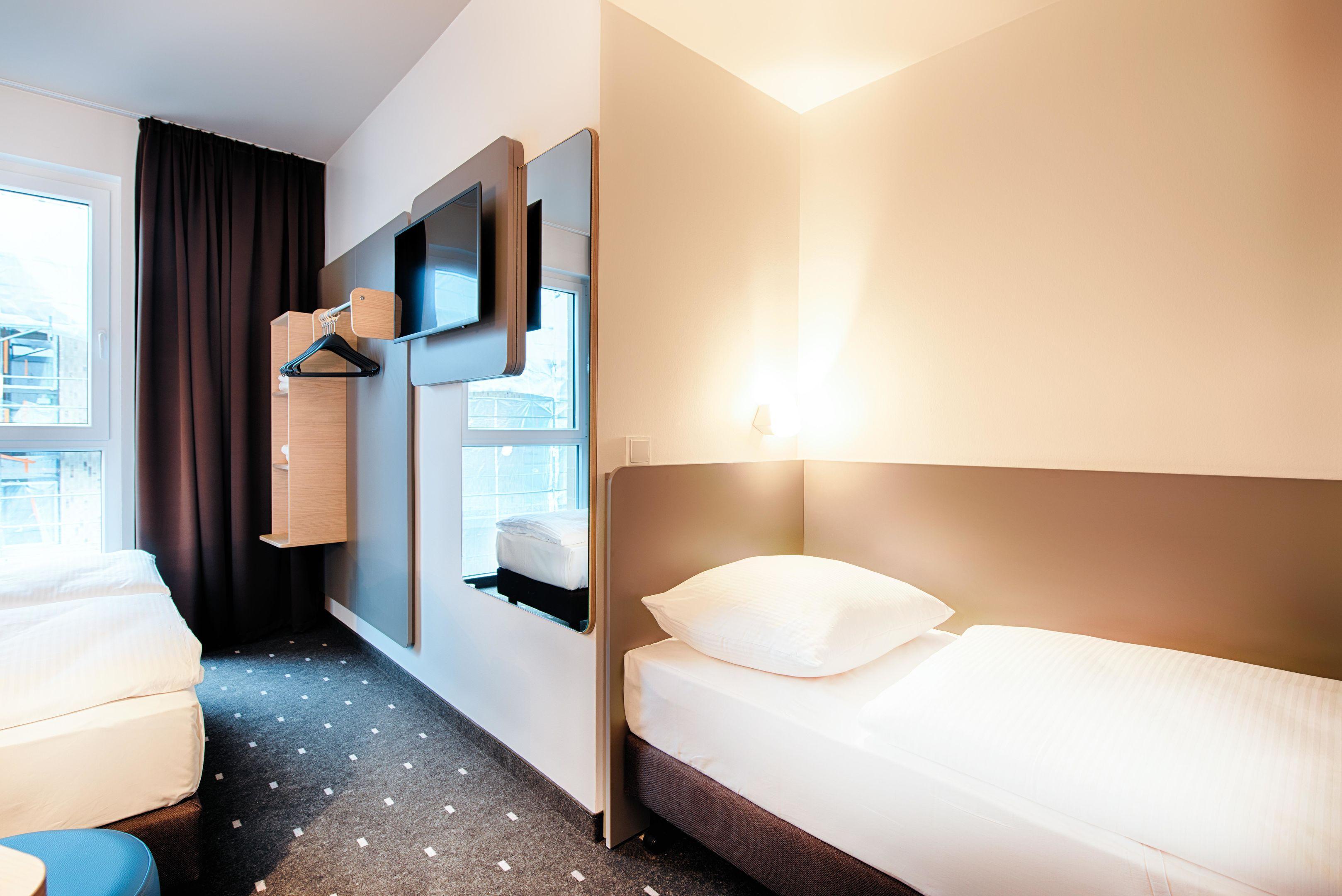B&B Hotel Rostock City-West Dış mekan fotoğraf