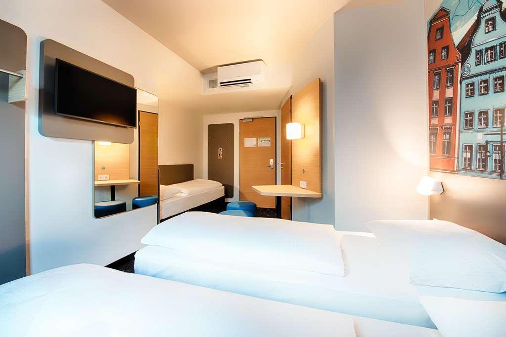 B&B Hotel Rostock City-West Oda fotoğraf